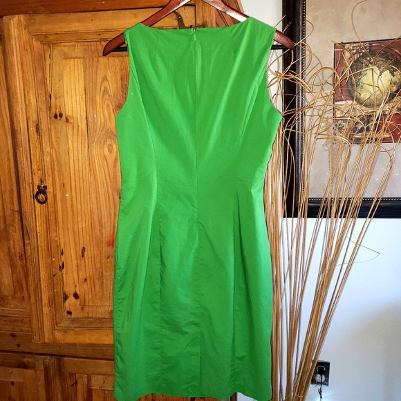 Dress - Picture 3 of 7